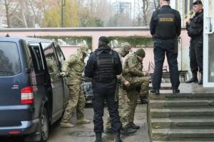 В московской тюрьме украинских моряков заставили снять военную форму