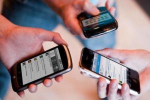 Украинцы смогут менять мобильных операторов, сохраняя номер