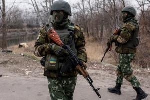 Военнослужащие Нацгвардии задержали четверых человек, связанных с деятельностью НВФ