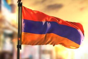 Исторические внеочередные выборы в парламент Армении прошли с нарушениями