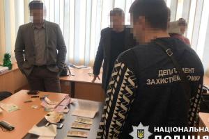 В Северодонецке задержали доцента ВНУ имени Даля: преподаватель попался на долларовой взятке