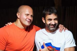 Певцов прокомментировал бой Емельяненко