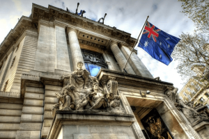 Посольство Австралии в Украине призывает не брать пример с пингвина