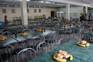 Киевских школьников будут кормить по-новому