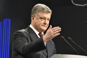 "Материальных претензий нет": У Порошенко сообщили детали иска к "1+1"