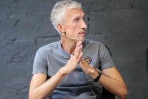 Пономарь опубликовал новый рейтинг букмекеров перед выборами