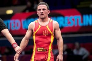 Украинец Темиров выиграл бронзу чемпионата Европы по борьбе