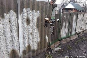 В результате обстрелов со стороны боевиков на Луганщине повреждены жилые дома