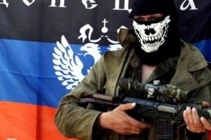 "Какие боевики - такая и память": В сети показали фото могилы командира террористов "ДНР" на Донбассе