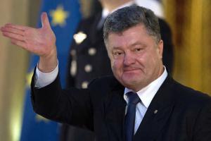Клиника, в которой Зеленский сдавал анализы, выслала приглашение Порошенко с обилием ошибок