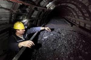 Горнякам не до шуток: Шахты Донбасса отключены от электричества 