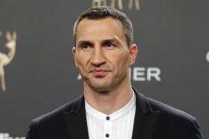 Кличко позвал Зеленского и Порошенко на "Олимпийский" сдавать анализы VADA