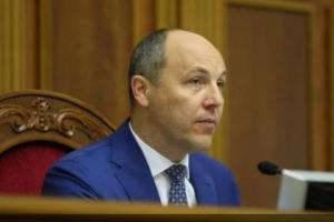 "Собирают голоса": Депутаты могут отправить в отставку Парубия в четверг путем голосования