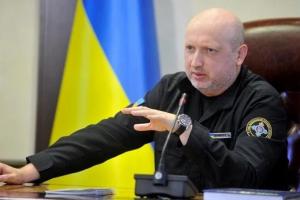 Турчинов заявил о сознательной эскалации войск РФ и угрозе их применения против Украины