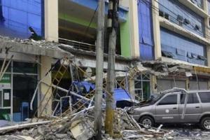В сети появились кадры мощного землетрясения на Филиппинах