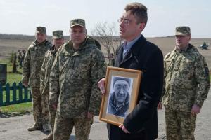 Командующий ООС наградил военных журналистов