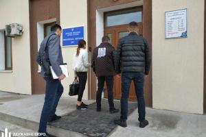 В Хмельницком правоохранители торговали личными данными граждан