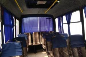 В Запорожье женщина выпала из маршрутки, водитель которой не оказал ей помощь