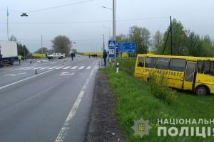 На Волыни столкнулись школьный автобус и грузовик
