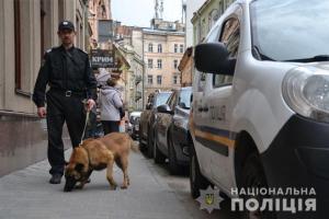 Во Львове "заминировали" пять отелей