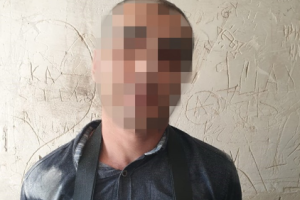 В Лисичанске задержали иностранца-нелегала с оружием, который находился в федеральном розыске