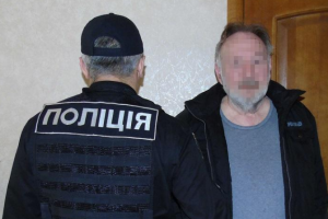 В Киеве полицейские задержали мужчину, который грозился взорвать жилой дом