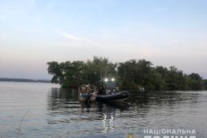 В Днепре организатор группы наркодельцов пытался сбежать от полиции вплавь