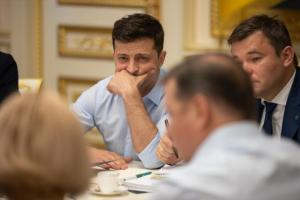 Зеленский подписал указ о роспуске ВР и назначил дату досрочных выборов в парламент