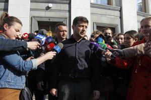 Зеленский снова едет на Донбасс: назван город