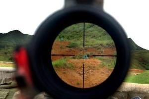 Вблизи Марьинки на Донбассе боевики ранили двух волонтеров