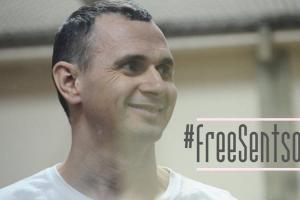 Олегу Сенцову исполнилось 43: режиссер встречает шестой день рождения в российских застенках