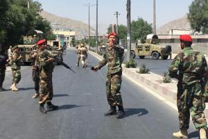 В правительственном квартале Кабула взорвалась бомба: 16 погибших, более 100 раненых