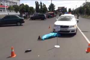 В Рубежном патрульные устроили "шоковую терапию" для пешеходов