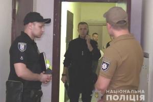 Полицейские задержали парня в Полтаве, подозреваемого в жестоком убийстве 18-летней девушки в столице
