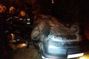 Жесткое ДТП в Сумах: спасатели вызволили 3 человек из покореженной иномарки