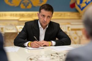Зеленский встретился с представителями крымскотатарского народа