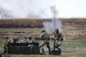 Сутки на Донбассе: один боец ВСУ погиб, другой ранен