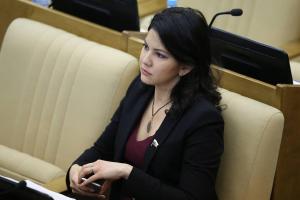 В Нью-Йорке ФБР допросило в аэропорту депутата Госдумы РФ