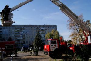 В центре Лисичанска прошли учения сил гражданской защиты: фото, видео