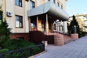 Лисичанск без воды: горсовет соберется на внеочередную сессию, жителей призывают прийти