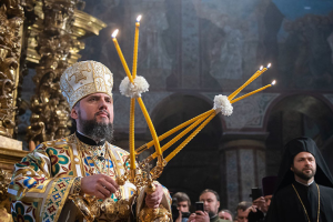 В ПЦУ разрешили украинцам праздновать Рождество 25 декабря