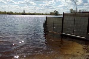 Нет заборам на побережье: Зеленский подписал закон о свободном доступе к водоемам