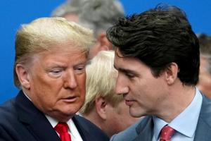 Трамп со скандалом покинул саммит НАТО, назвав Трюдо "двуличным"