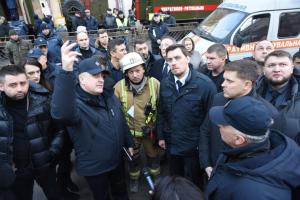 Гончарук хочет увольнения начальника ГСЧС Одесчины и присвоения звания Герой Украины двум погибшим в пожаре