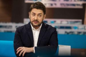 Бывший ведущий росТВ получил украинское гражданство и послал Россию "в з***цу"