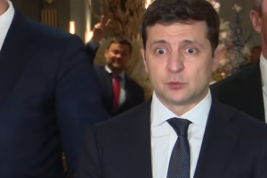 Богдан в своем репертуаре: Глава ОПУ валял дурака во время брифинга Зеленского - видео