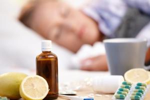 "Никто не может знать, переживет ли он сезон": Врач рассказала о тяжелом гриппе, который подстерегает украинцев