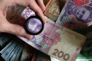 Украинцев заставят отрабатывать соцпомощь от государства: какие "сюрпризы" готовит парламент