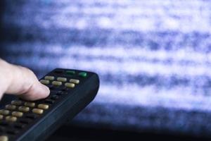 Кодирование ТВ в Украине: из эфира исчезли 23 популярных телеканала, сколько теперь придется платить за просмотр