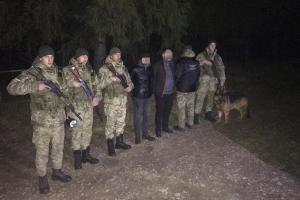 До ЕС оставалось 200 метров: В Сочельник на Львовщине пограничники задержали нелегалов из Турции